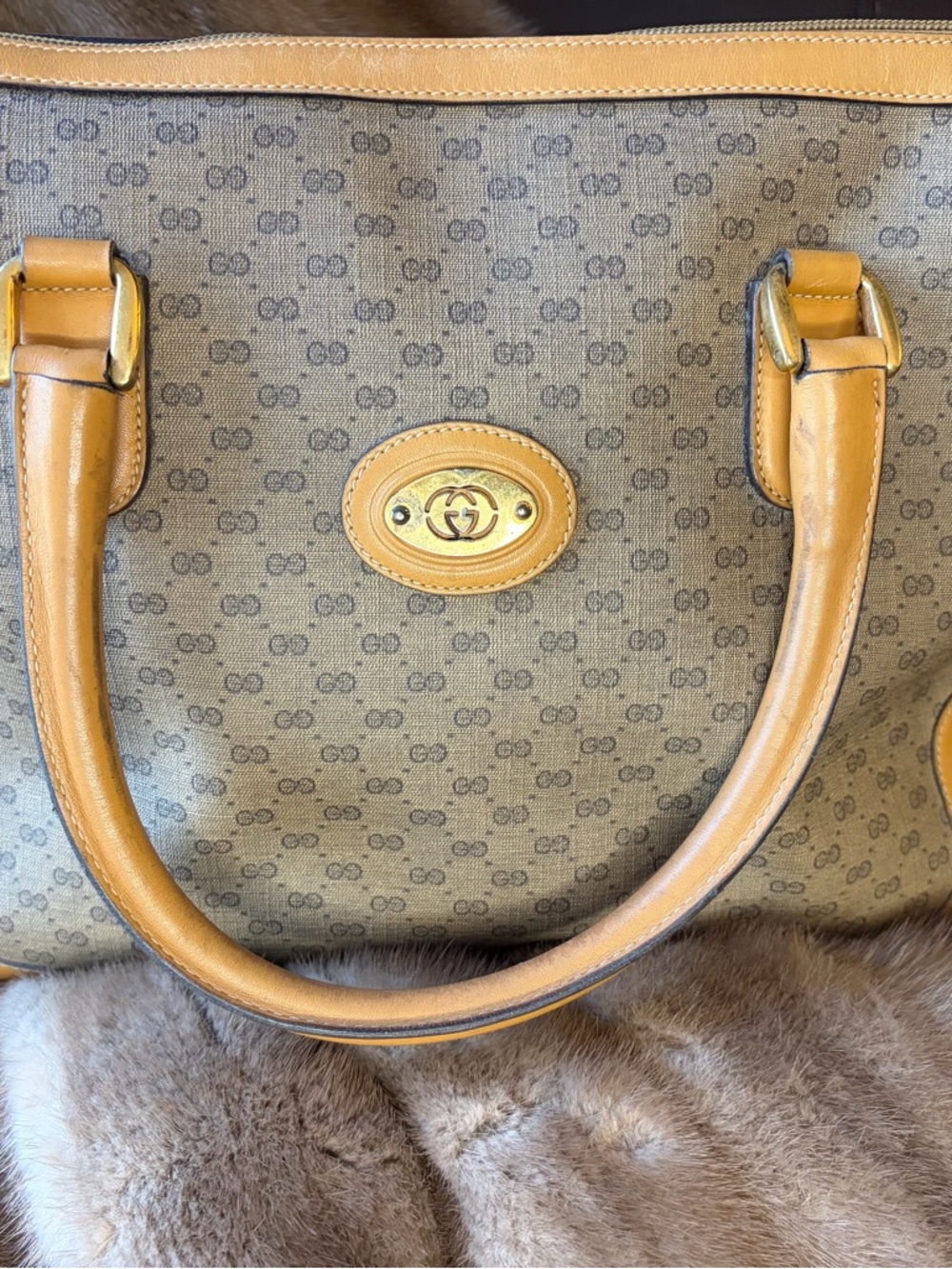 Vintage Gucci Beige Monogram Satchel with Leather Trim - Picture 2 of 10